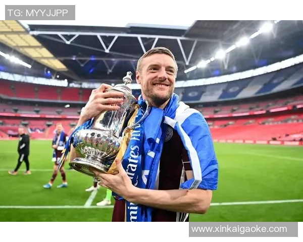 帽子下的传奇足球明星们的帽子故事与赛场风采