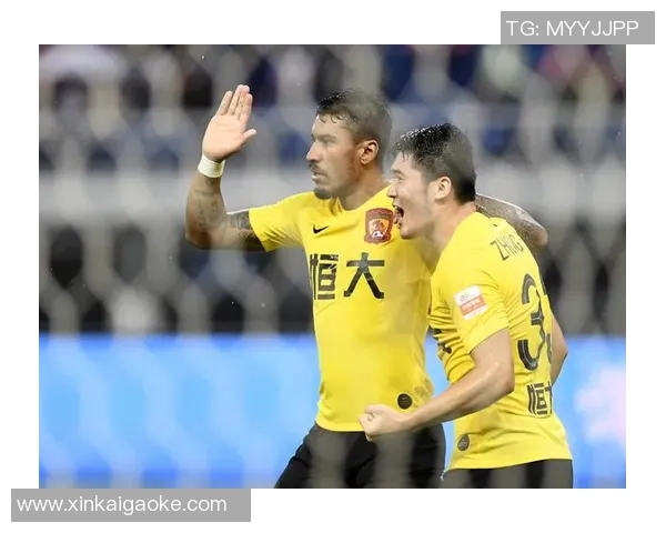 广州足球队逆袭之路揭秘世界锦标赛背后的拼搏与荣耀